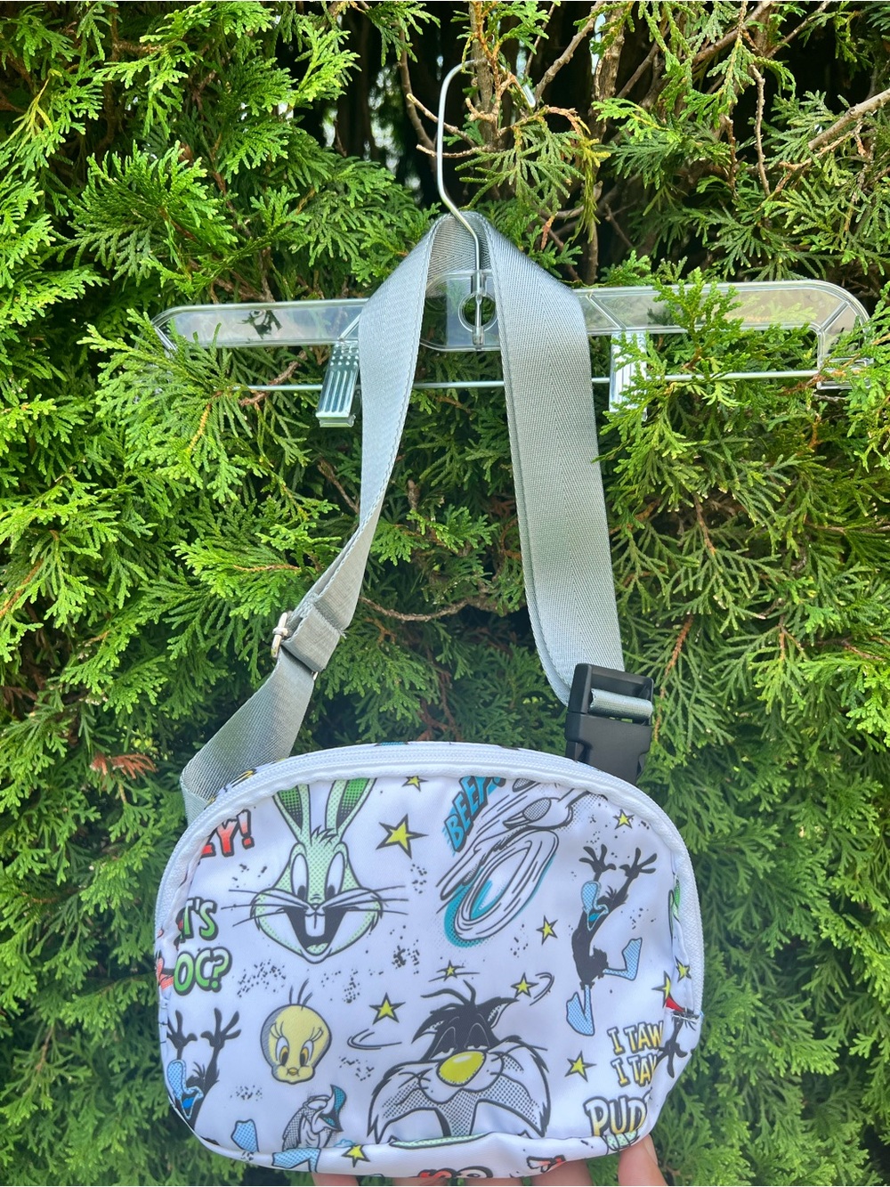 Warner Bros. White Cartoon Crossbody Bag with Gray Strap